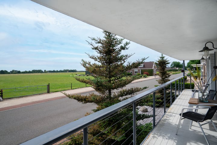 Photo of property Ten Darperweg 82b, Wapse