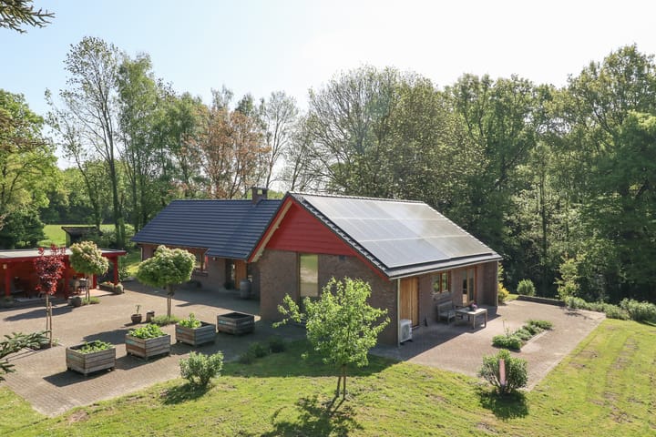 Photo of property Ten Esschen 93, Heerlen