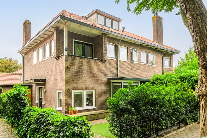 Ten Katelaan 23 in Hilversum