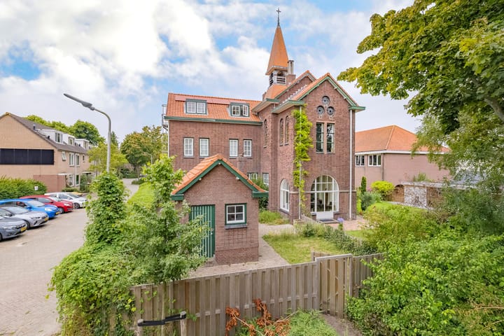 Photo of property Ter Beek 26, Lisse