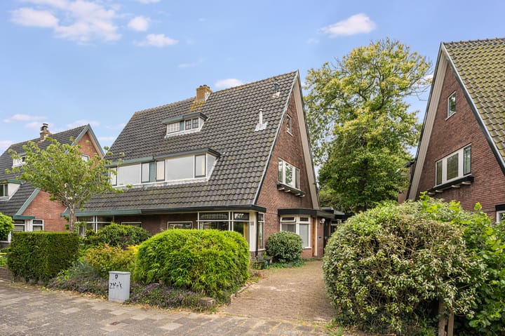Photo of property Terrasweg 59, Santpoort-Noord