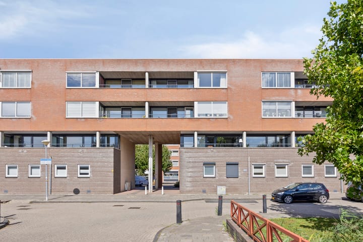 Terschellingkade 84 in Woerden