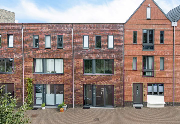 Terschellingkade 96 in Amersfoort foto