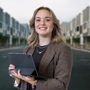 Foto van Tess Glaesmaekers BSc, Commercieel Medewerker bij Aelmans Woningmakelaars Voerendaal