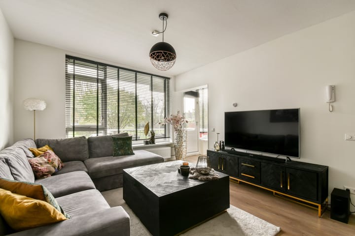 Tesselschadestraat 14 in Hendrik-Ido-Ambacht