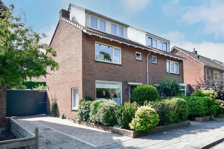 Teunis Slagterstraat 8 in Westzaan