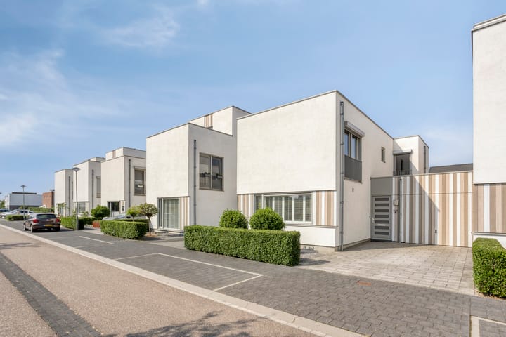 Photo of property Teunisbloem 6, Eijsden