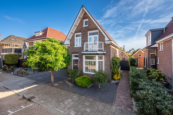 Textielweg 3 in Apeldoorn foto