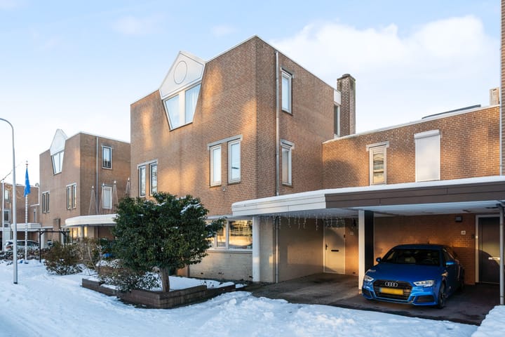 Thailandsingel 32 in Alphen aan den Rijn foto