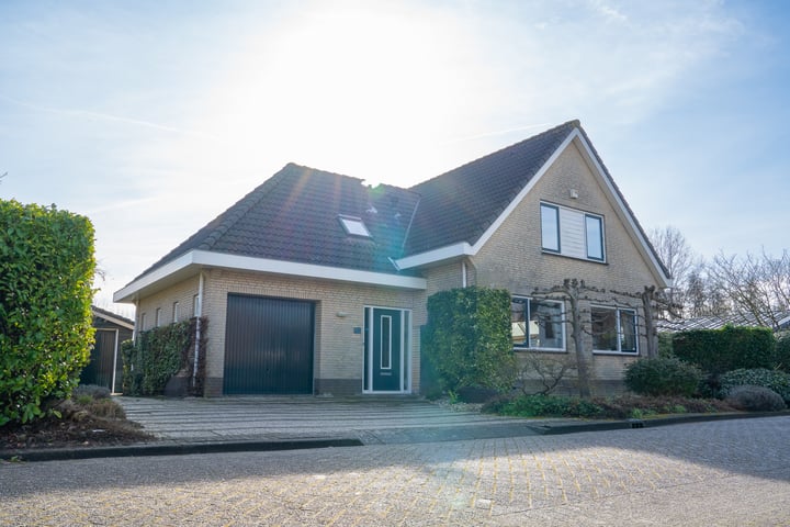 Photo of property Theo Kwantenstraat 84, Hellevoetsluis