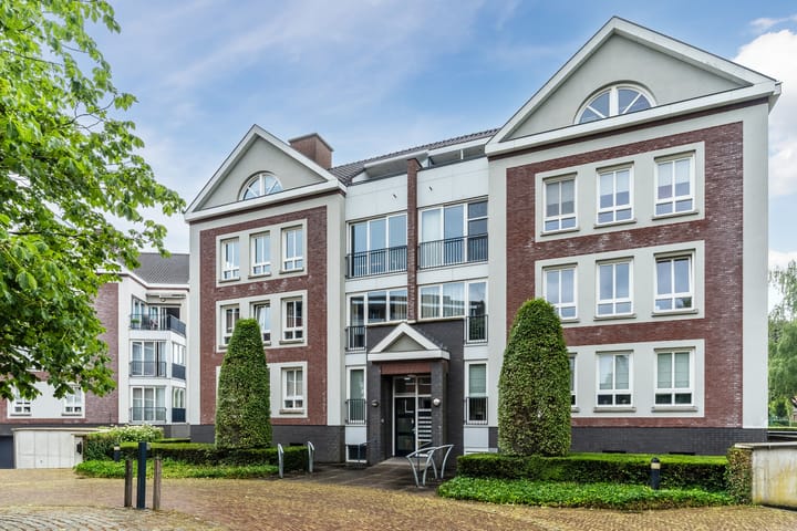 Photo of property Theo Vogelspad 40, Hilvarenbeek