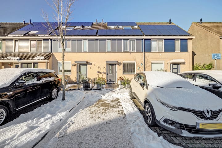 Theodora Haverstraat 20 in Spijkenisse foto