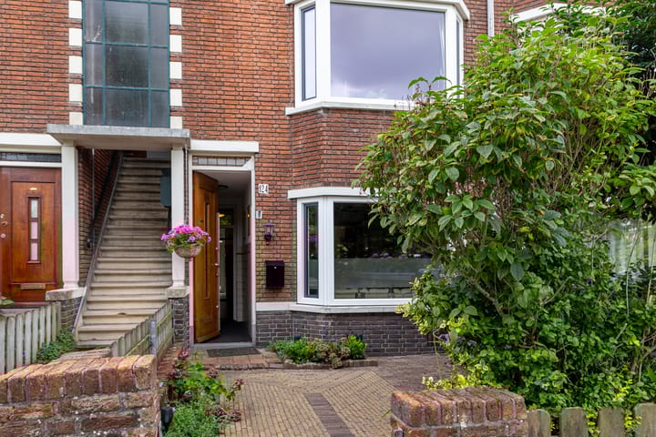 Thierenskade 124 in Rijswijk photo