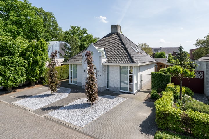 Thieu Gielenstraat 11 in Nederweert