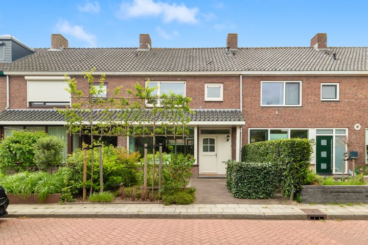 Thijssenstraat 14 in Heemskerk Foto