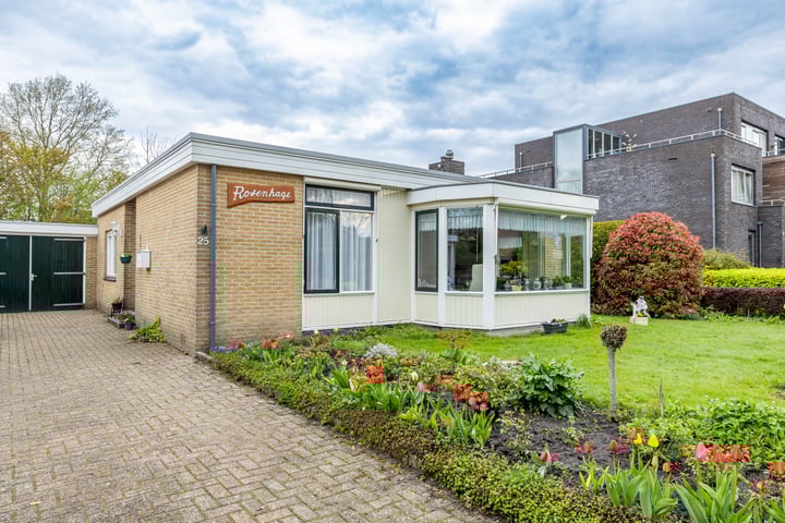 Photo of property Thomas van de Dijkweg 25, Zuidhorn