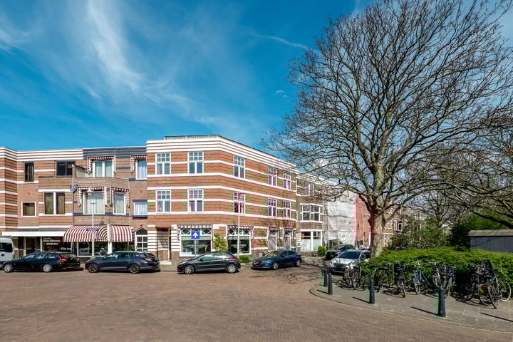 Thomsonplein 2 in 's-Gravenhage