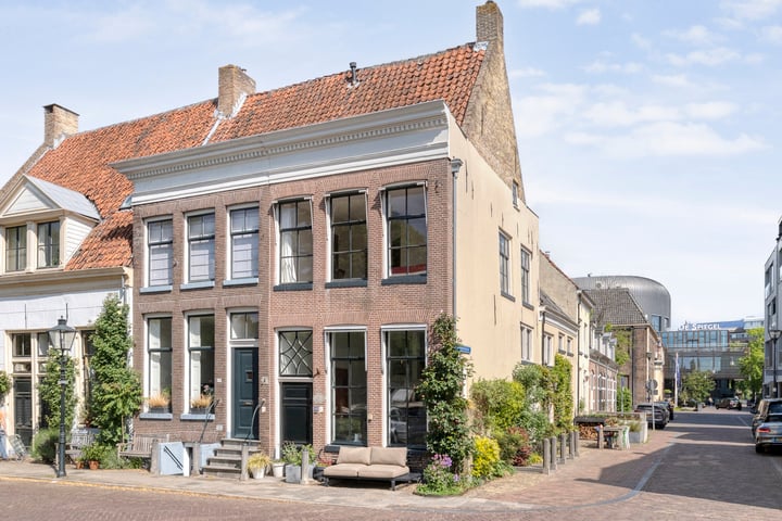 Thorbeckegracht 22 in Zwolle