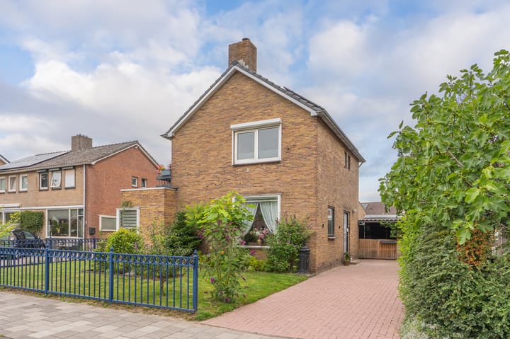 Thorbeckelaan 4 in Assen photo