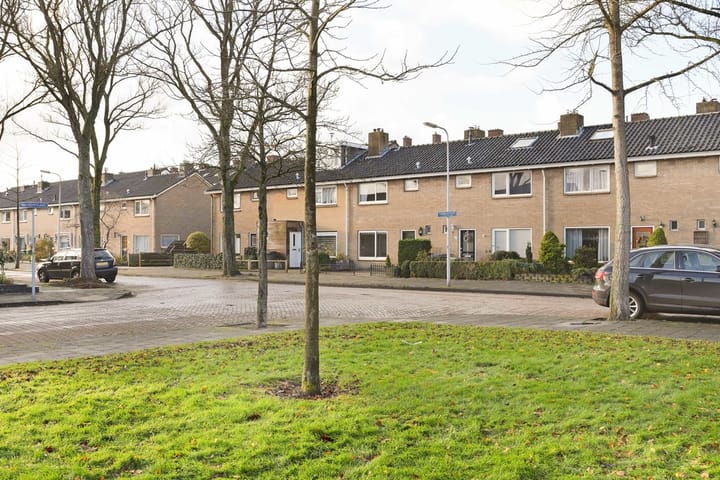 Photo of property Thorbeckestraat 23, Wassenaar