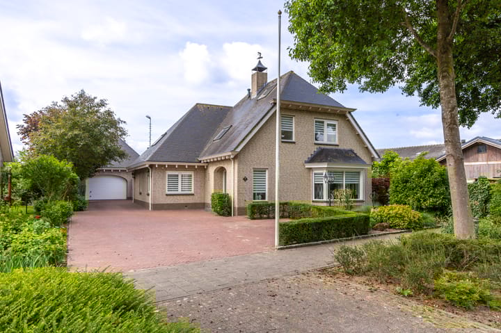 Tiendweg 30 in Hardinxveld-Giessendam