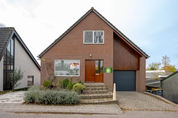 Tijsjesdijk 57 in Rhoon