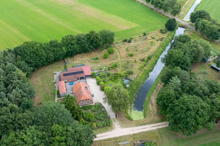 Tijsweg 1 in Heeten