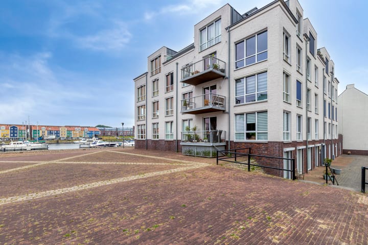 Timmer Werf 103 in Hellevoetsluis