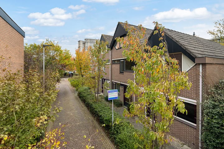 Tinbergendreef 4 in Maassluis photo