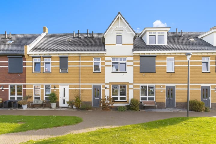 Tinbergenplantsoen 91 in Zaltbommel