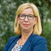 Foto van Tineke Verhulst, Officemanager bij Van 't Hof Makelaardij B.V.