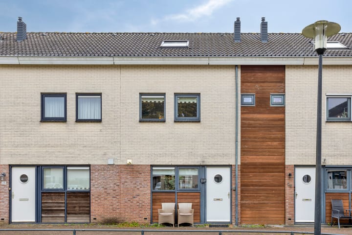 Titaniumstraat 27 in Apeldoorn