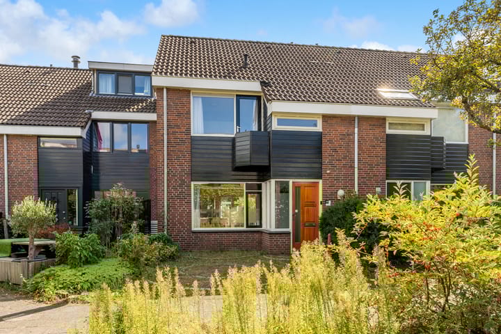 Titus Brandsmastraat 22 in Heemskerk