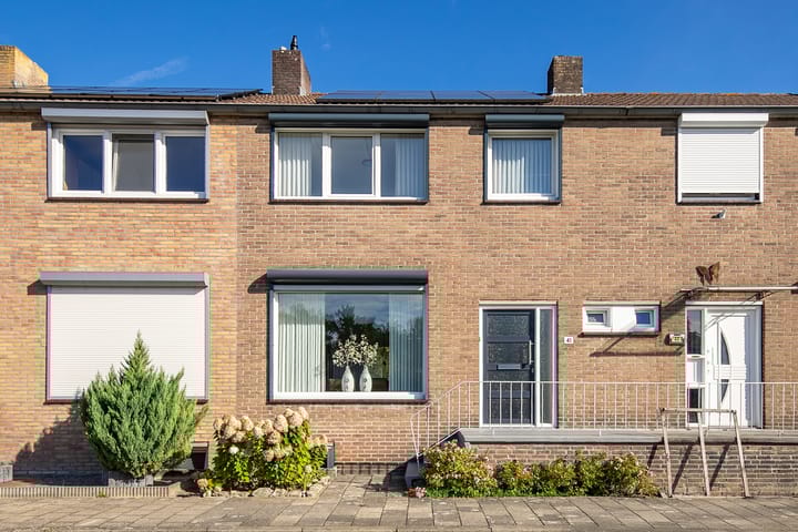 Titus Brandsmastraat 41 in Heerlen foto