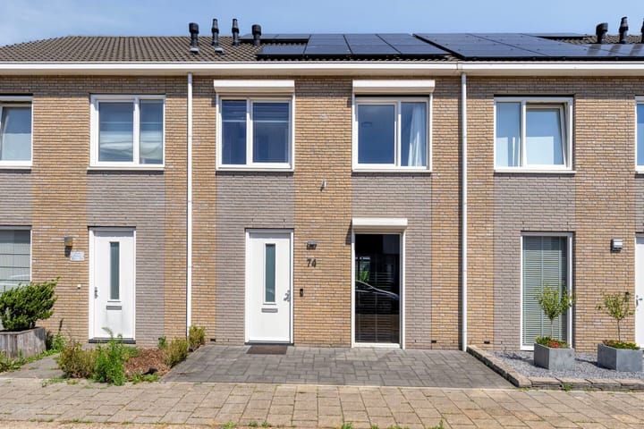 Tjerk Hiddesstraat 74 in Helmond