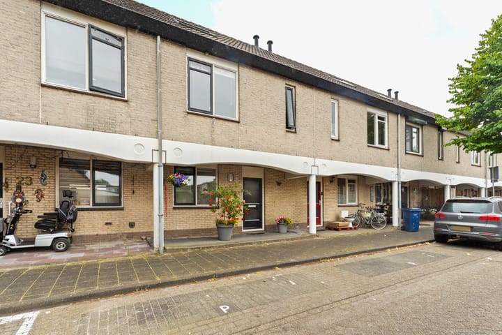 Tjeukemeerstraat 25 in Almere