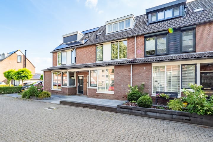 Tolgaarderlaan 16 in IJsselstein