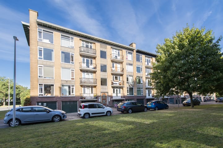 Tolsteegplantsoen 28 in Utrecht photo