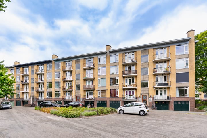 Photo of property Tolsteegplantsoen 30-3, Utrecht