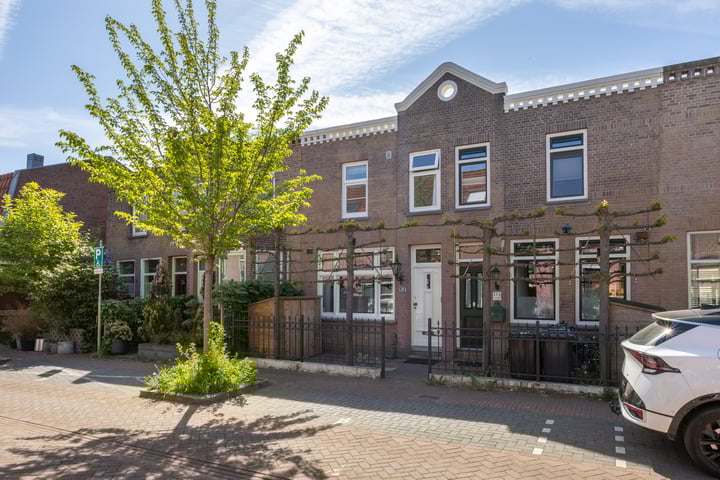 Tolstoistraat 29 in Zaandam