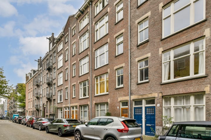 Tolstraat 58-3 in Amsterdam