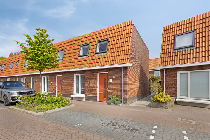 Tolstraat 8 in Zaandam