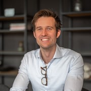 Foto van Tom Fransen, Officemanager bij Boekholt nieuwbouwspecialist B.V.