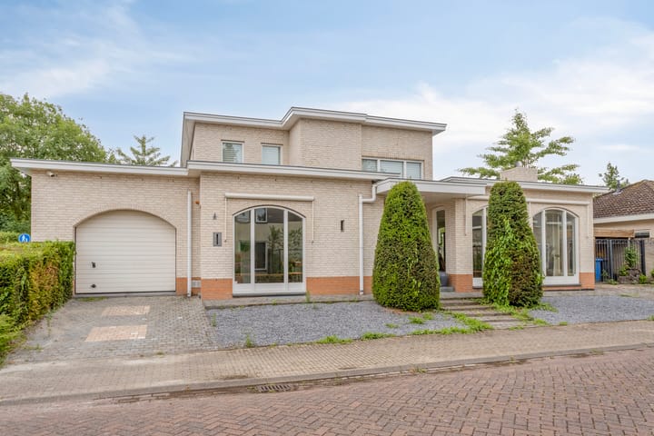 Photo of property Tongelreep 41, Veldhoven