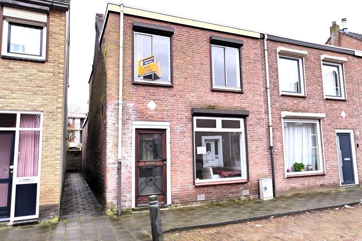 Tongerlose Hoefstraat 68 in Tilburg