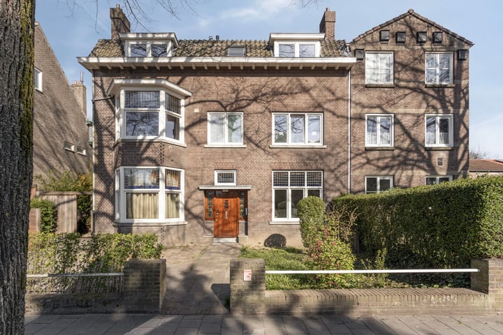 Photo of property Tongerseweg 238, Maastricht