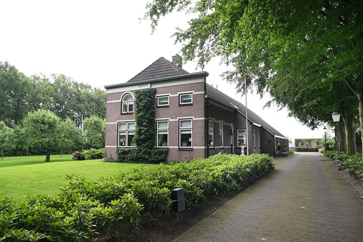 Tonnendijk 162 in Vroomshoop