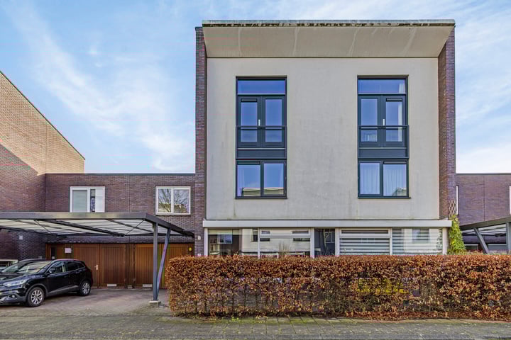 Photo of property Tonny van Leeuwenlaan 21, Groningen