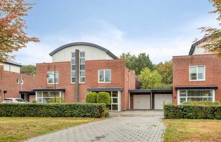 Photo of property Toon Hermansplein 11, Waalwijk