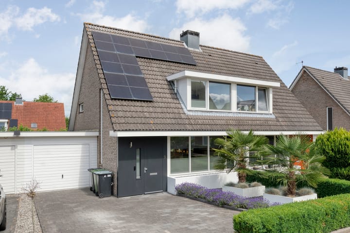 Topaasdreef 9 in Emmen